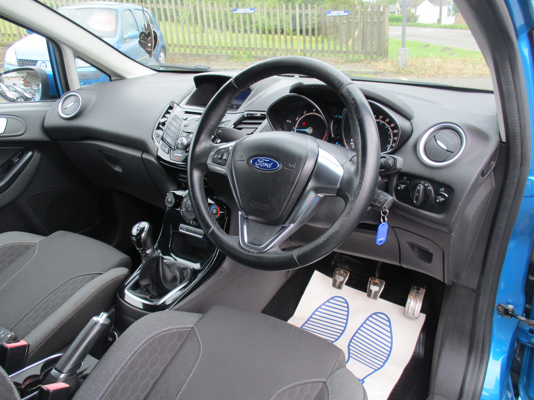 FORD FIESTA 1.0T ECOBOOST ZETEC S 2015